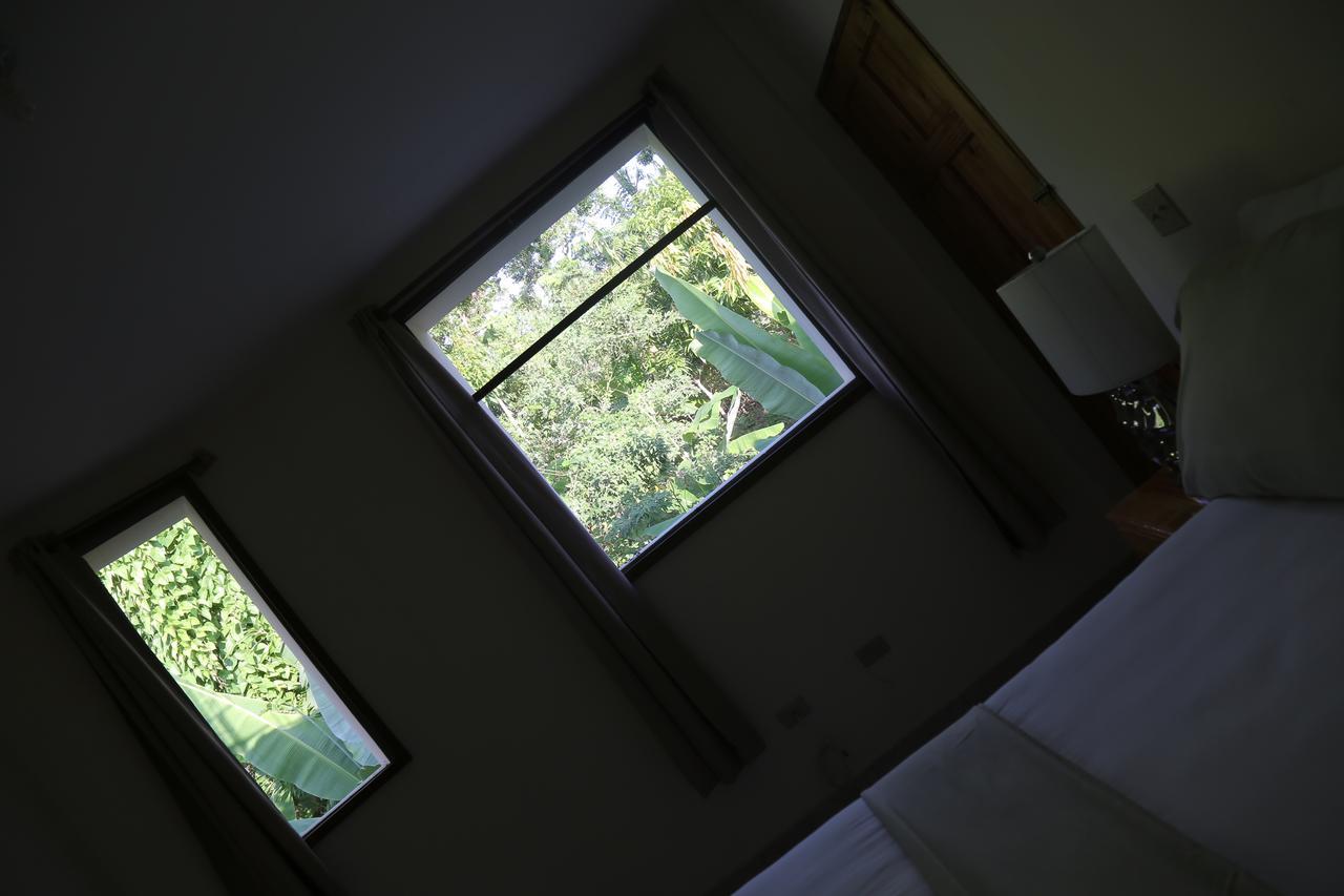 Hotel Inoubliable Cotterelle Екстериор снимка