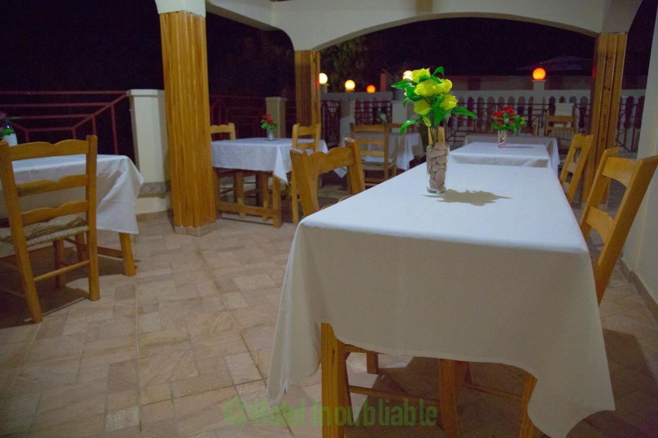 Hotel Inoubliable Cotterelle Екстериор снимка